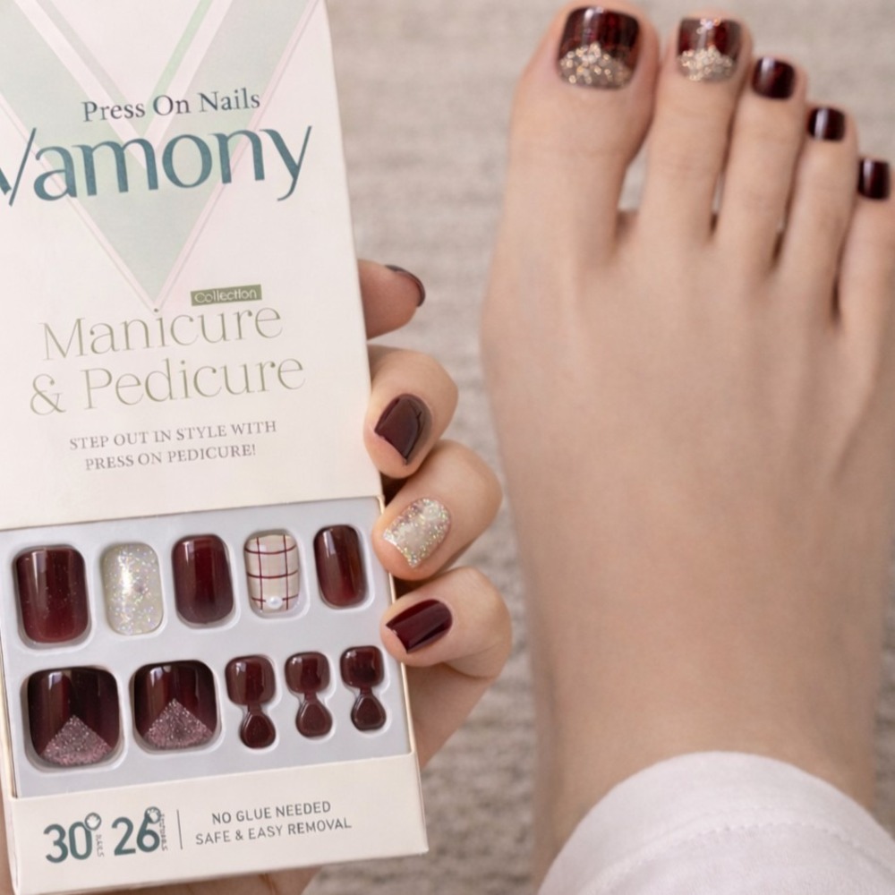 NEW Vamony Press On Nails Manicure &‎ Pedicure 30 Nails 26 Toenails